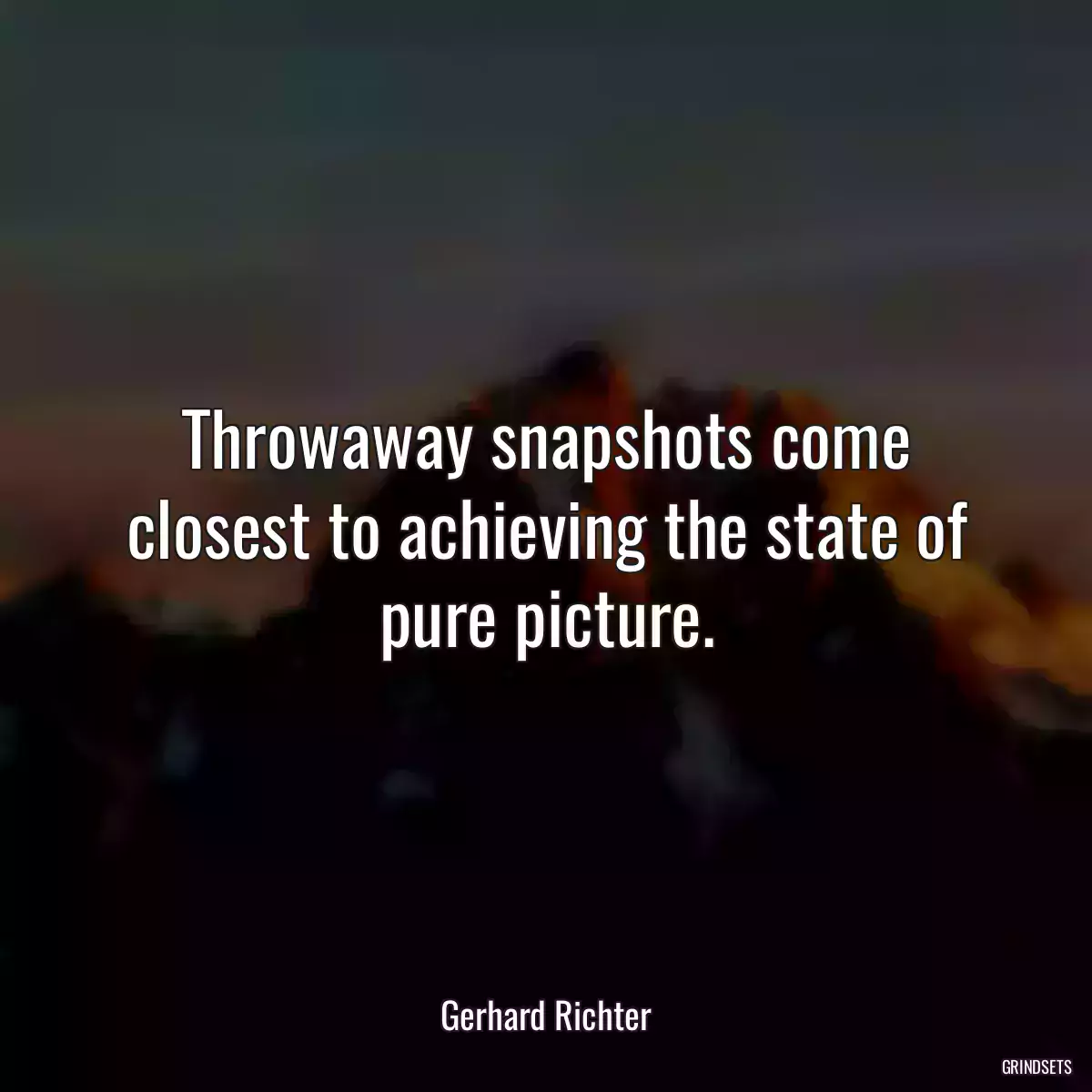 Throwaway snapshots come closest to achieving the state of pure picture.